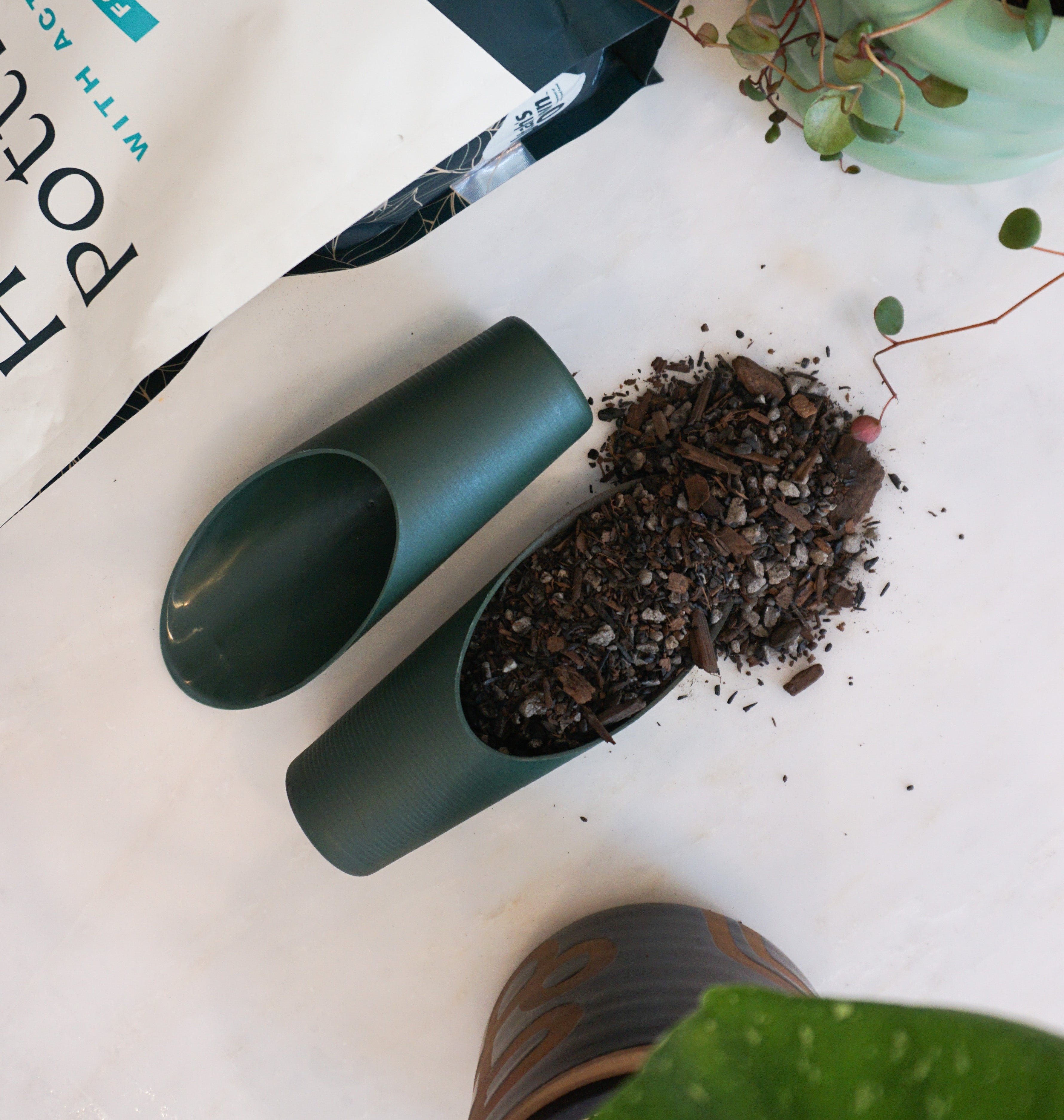 Circle Soil Scoop