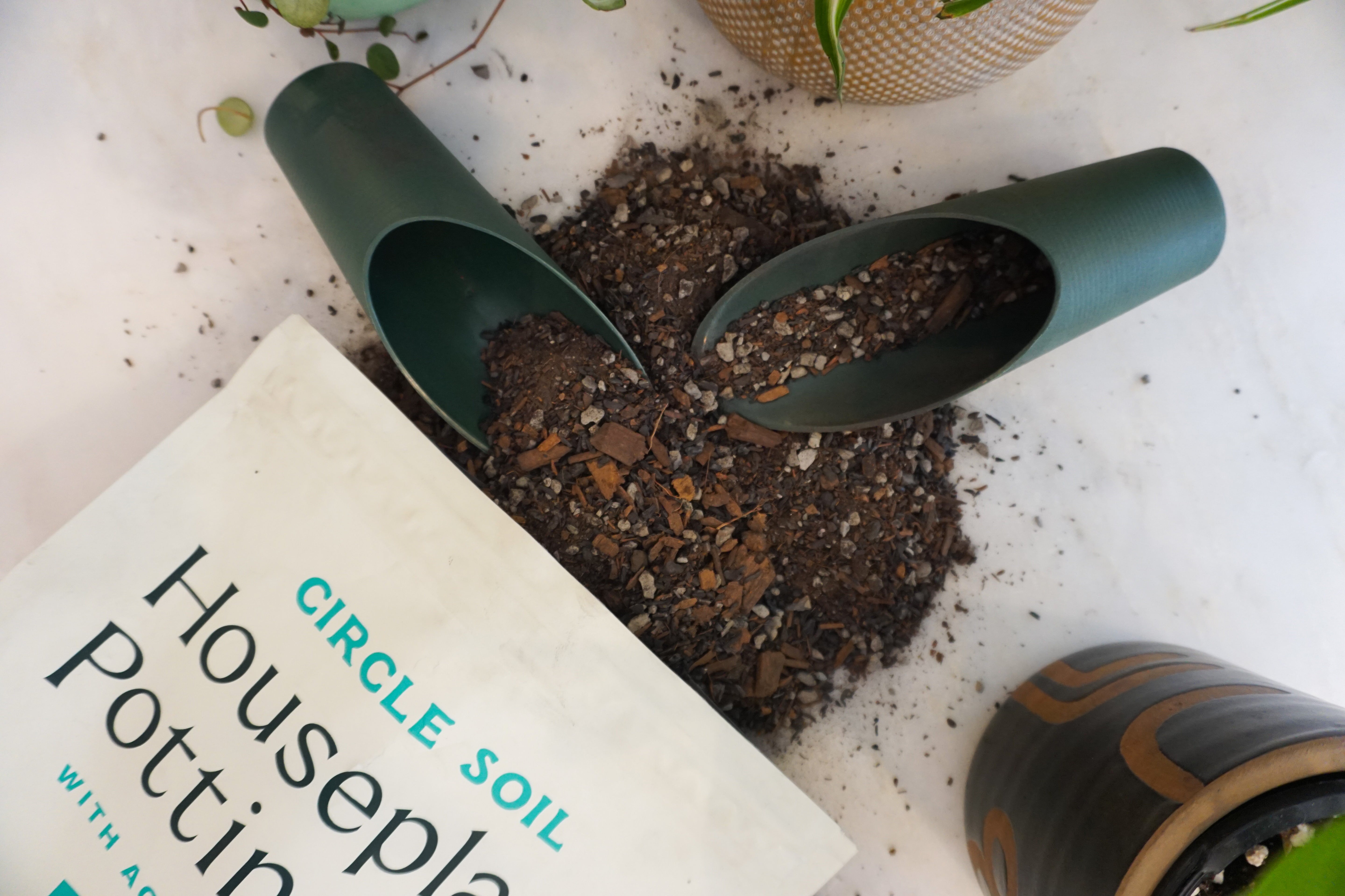 Circle Soil Scoop
